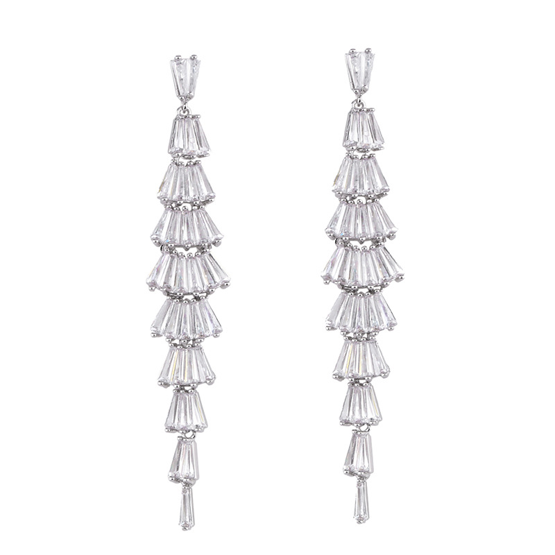 Sterling Argent Aiguille Zircon Avec Diamant Boucles D'oreilles Pour Les Femmes Capricieux Boucles D'oreilles Coréenne Style Tassel Longue Étoiles Même Style Oreille Goujons Err78 display picture 3