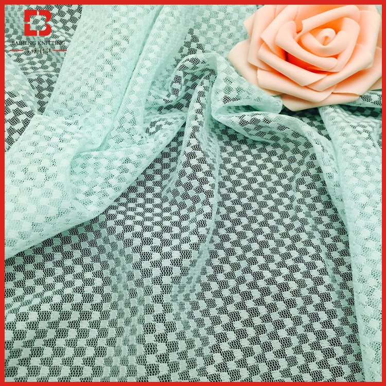 厂家批发 涤纶小方块 涤纶点点布 女装辅料网布