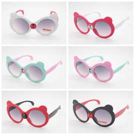 2020儿童新款小熊太阳镜有现货，男女童通用，UV400, 6色混