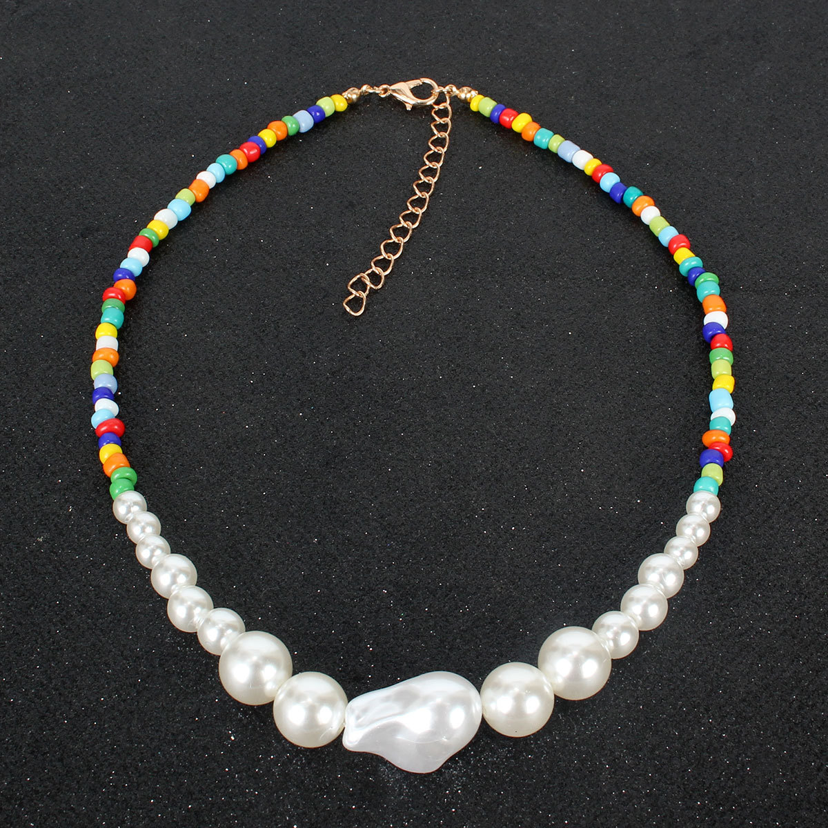 Bohemian Colored Rice Bead Necklace Necklace Shaped Pearl Choker Necklace display picture 3