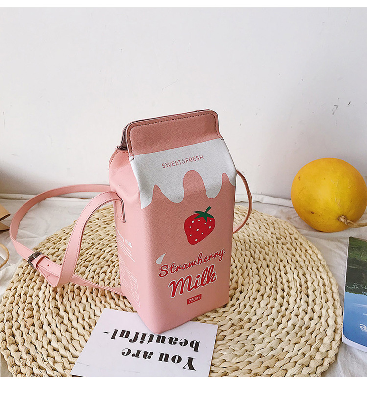 New Trendy Fashion Milk All-match Color Printing Korean Small Square Bag display picture 17