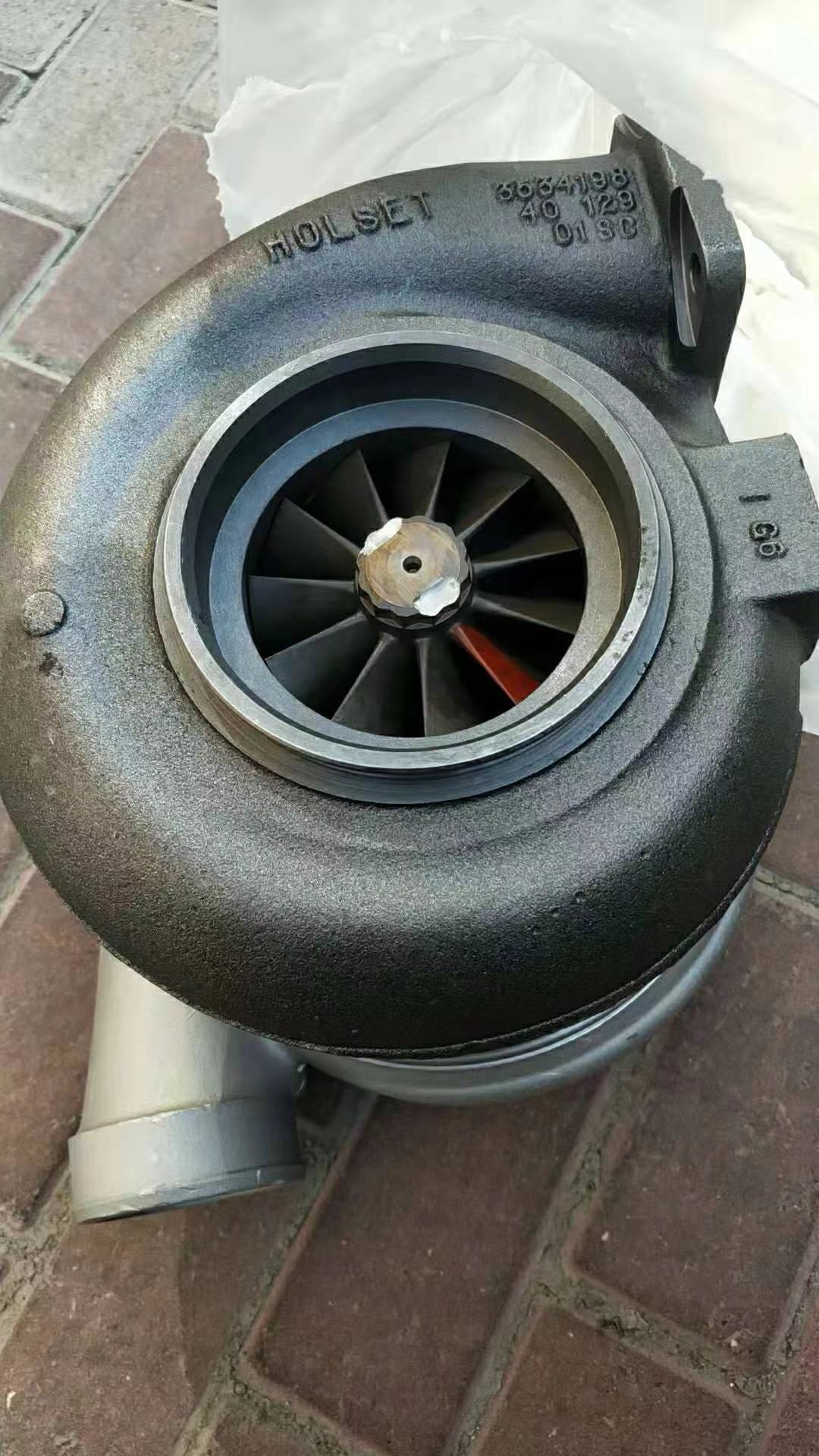 供应康明斯KTA19-G4发电机组增压器总成3594027