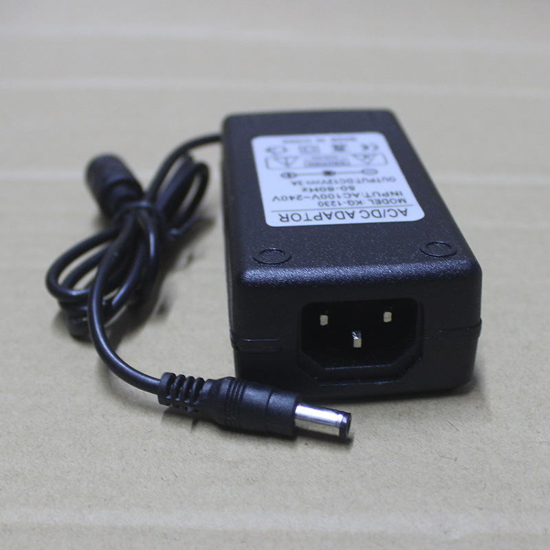 7104 7816 7116 7108 7804N 监控录像机电源12V3A 电源适配器
