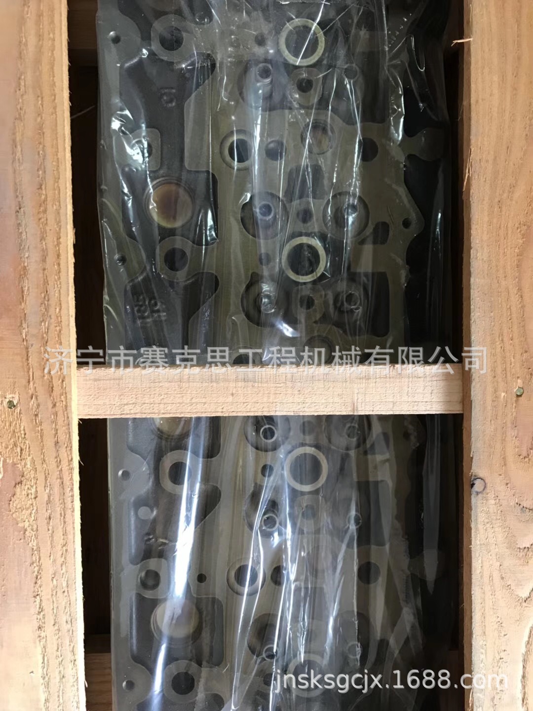 适用于五十铃6WG1直喷发动机缸盖 1-11110946-4