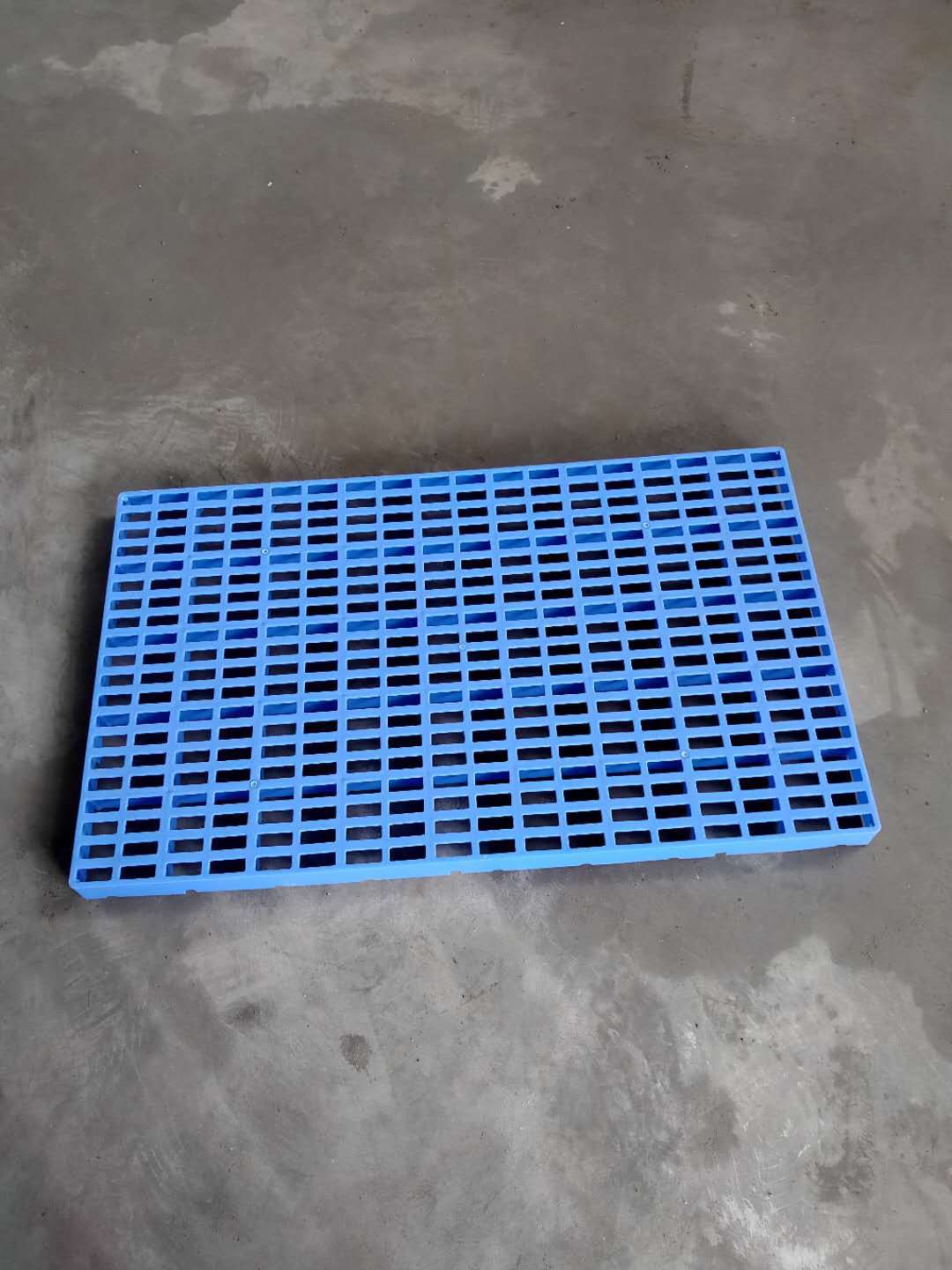 全新料塑料垫板1000*600塑料地脚板供应汕头澄海揭阳潮州塑料卡板|ms