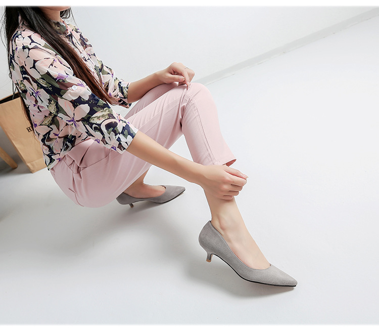 Women's Pointed Toe Flats Low Heeled Work Shoes Suede High Heels_voghion.com