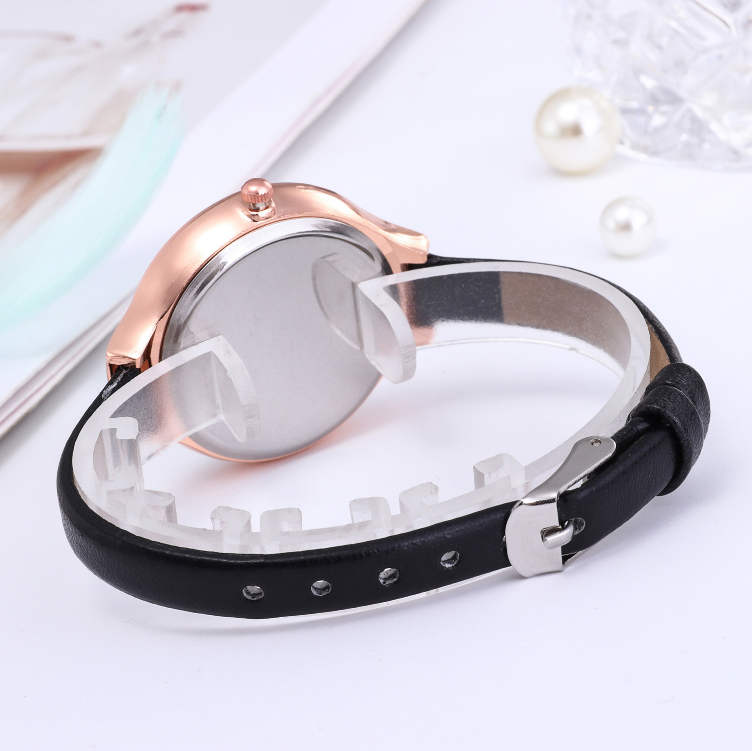 19 New Fashion Ladies Slender Scrub Watchband Students Small Quartz Watch Electronic Watch Manufacturers Wholesale And Foreign Trade