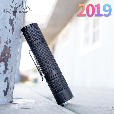 On the road M900 Flashlight Rechargeable long-range led Flashlight waterproof Self-defense household