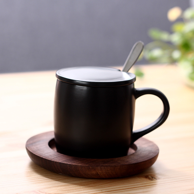 Taza de café de estilo europeo extra grande Taza de cerámica Taza de agua Taza con almohadilla Cuchara para grabar texto LOGO