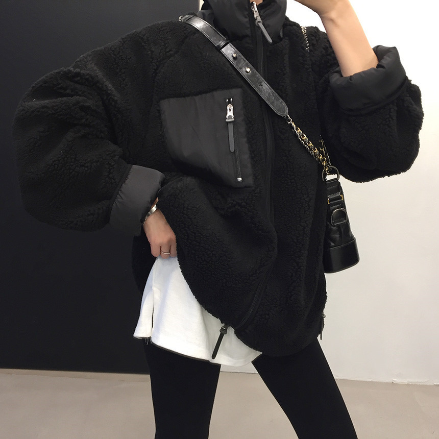 Women's Lamb Wool Coat With Pocket Detail And Stand Collar_voghion.com