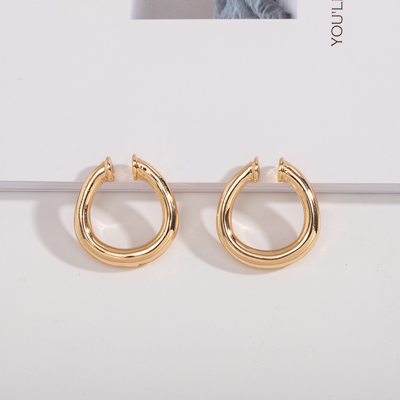 Retro Fashion Non-pierced Ear Clip display picture 2