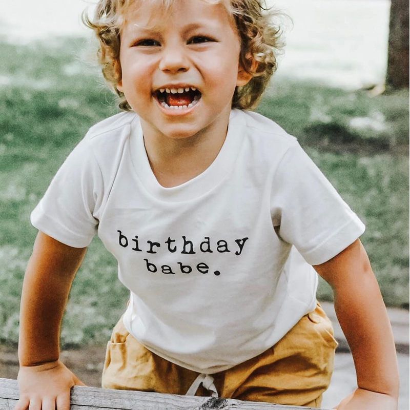 男女童夏短袖T恤2020新款儿童宝宝婴儿半袖洋气字母生日印花上衣