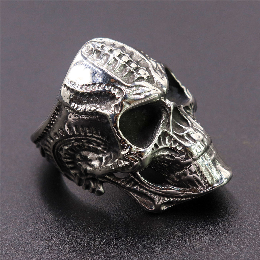 Skull Ring Image 2