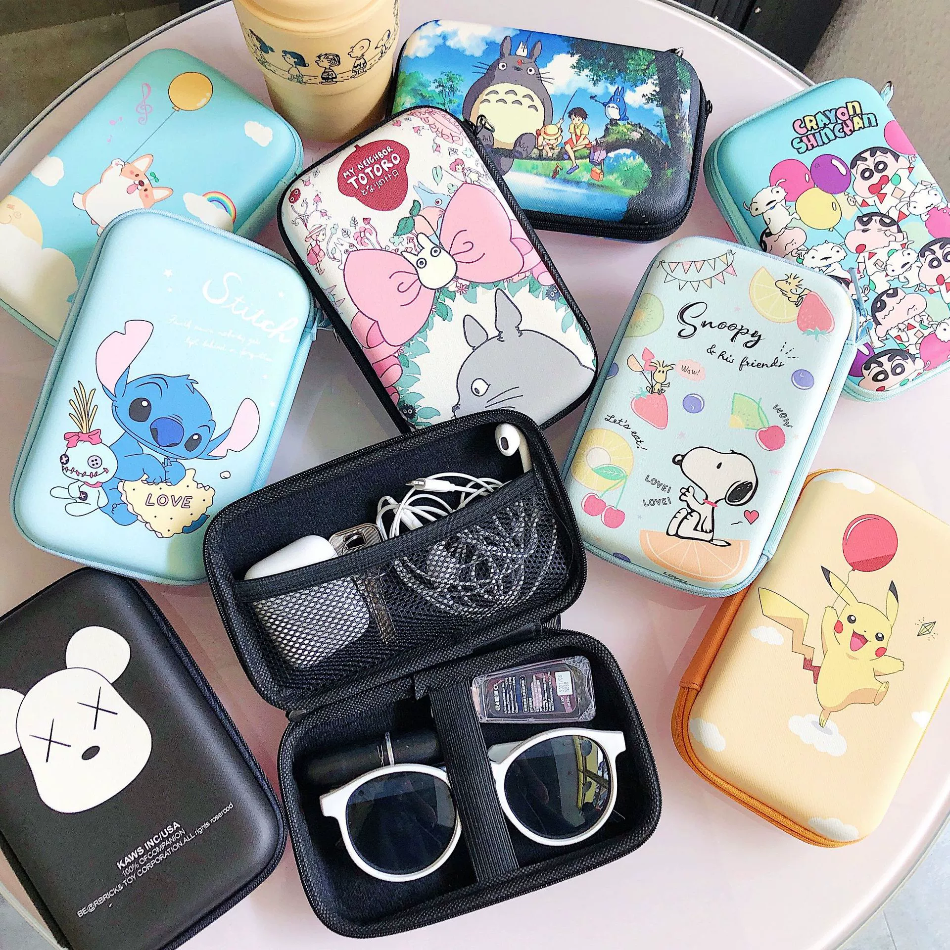 Cartoon rectangular power supply, headphones, charger, storage box, storage system, wallet