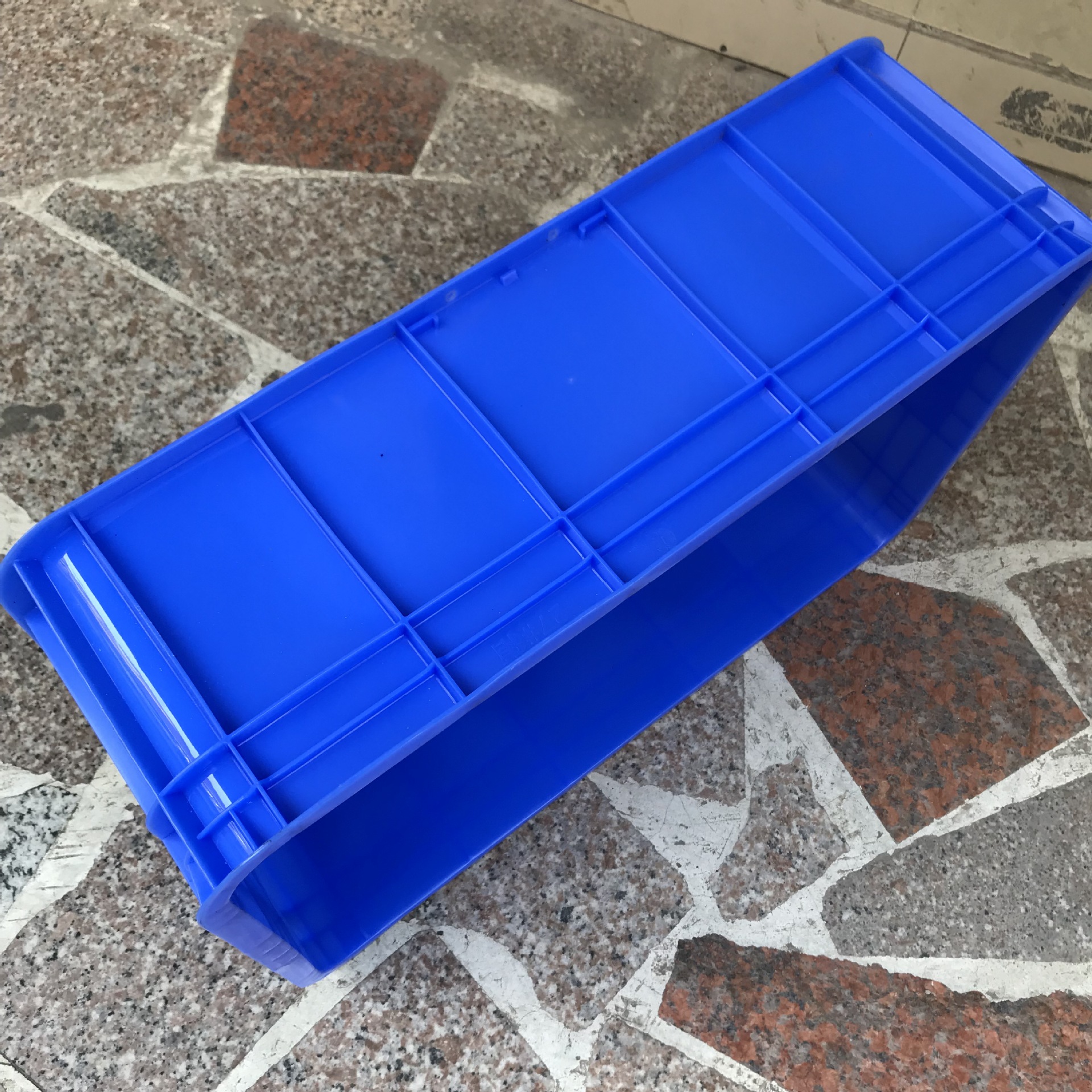 生产塑料周转箱615*425*250  PP-PE料注塑物流塑料箱，可送货