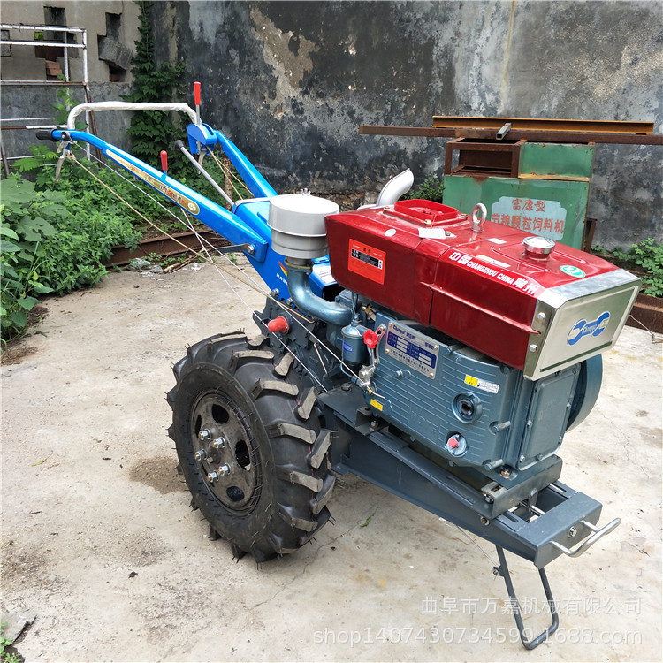 轮式手扶拖拉机 柴油微耕机 小型四驱微耕机图片 质保两年