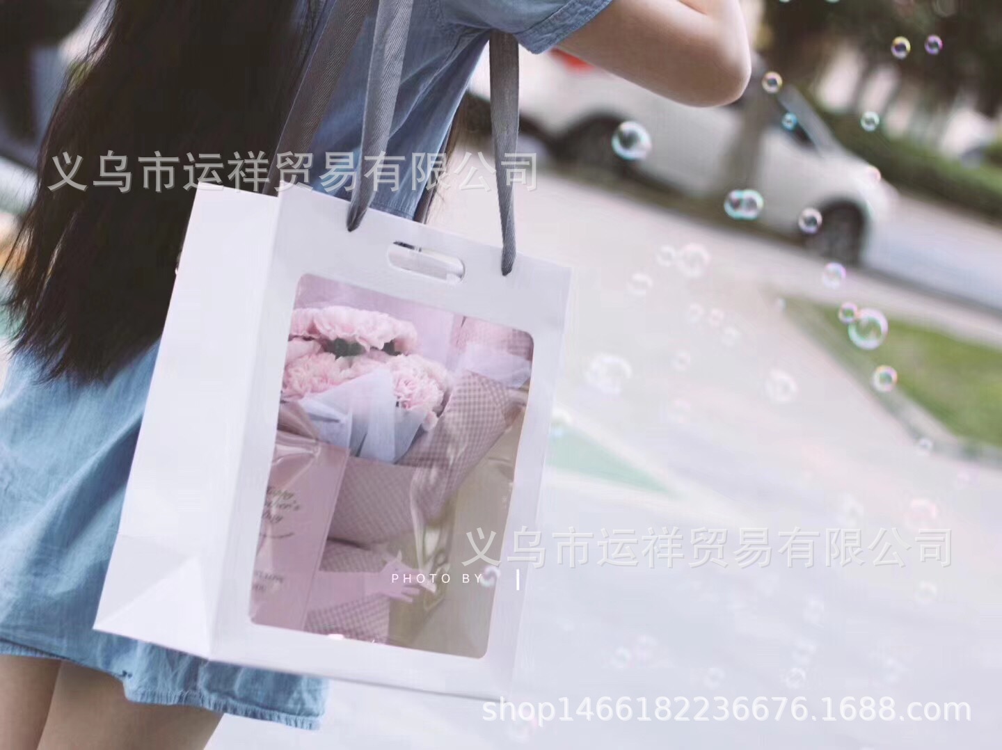 运祥 INS小花束礼品袋 镜面手提袋 七夕节花袋 新款开窗纸袋