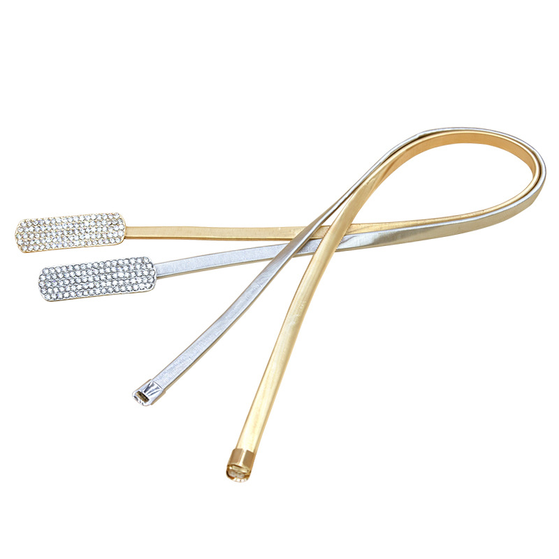 Fábrica al por mayor de la cadena de cintura de primavera metal oro todo partido cinturón elástico de las mujeres diamante incrustado Cadena de cintura delgada Diamante de cinco filas