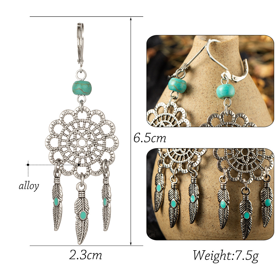 Boucles D&#39;oreilles Simples Pompon Feuille Capteur De Rêves display picture 1