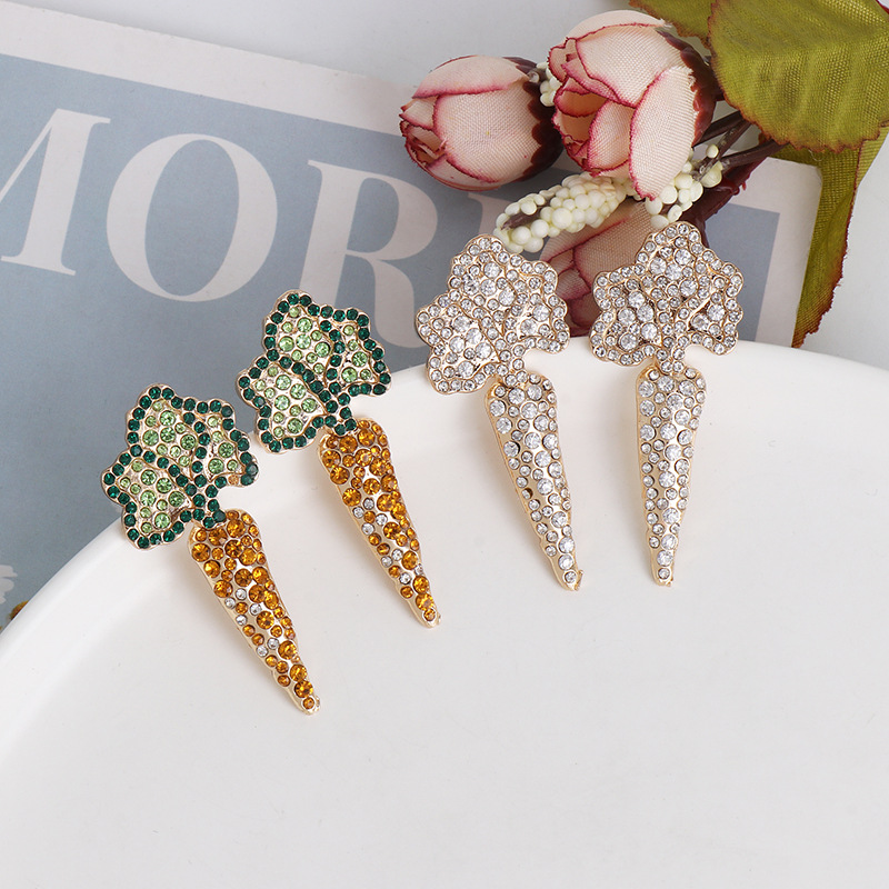 Fashion Personality Earrings Female Temperament Full Diamond Vegetable Carrot Earrings display picture 2