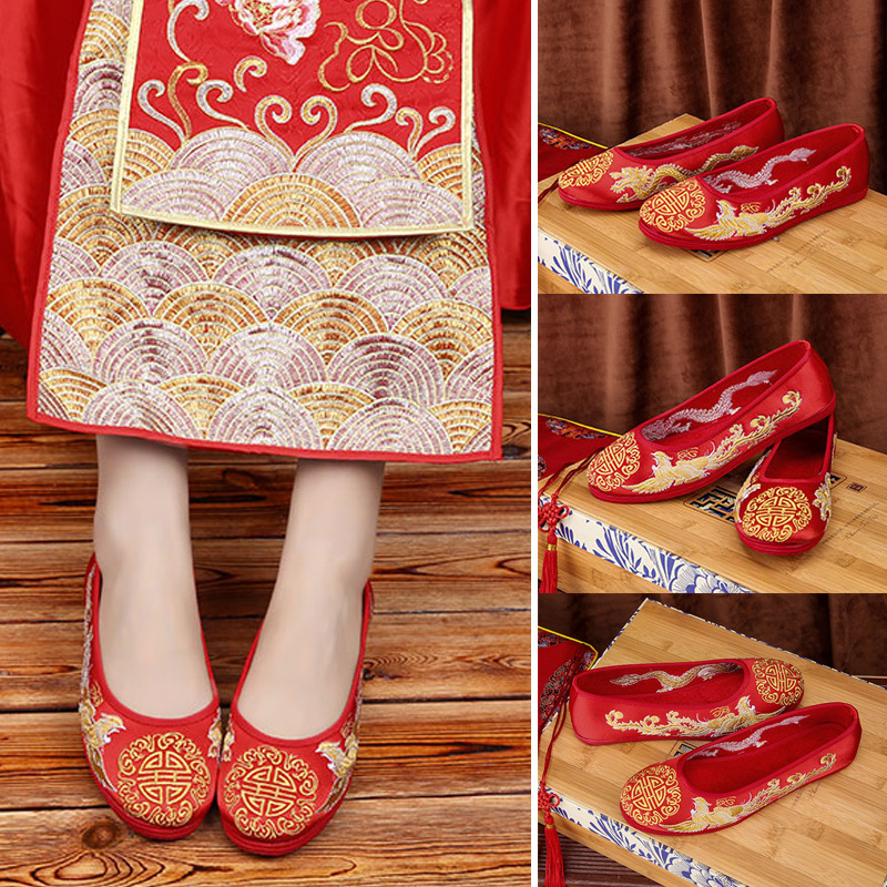 Xiuhe shoes red wedding shoes lady embroidered wedding shoes with Xiuhe dress  shoes and flat sole shoes