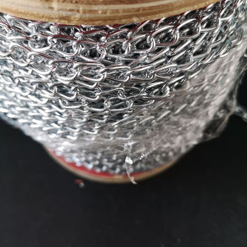 Manufacturer supply decorative chain daylight light pendant chain galvanized chrome plated small chain advertisement sign hanging chain pet chain light chain