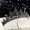 Античная бронза, чёрные стразы