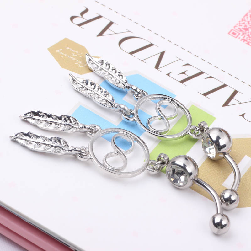 Pointed titanium steel lip stud product view