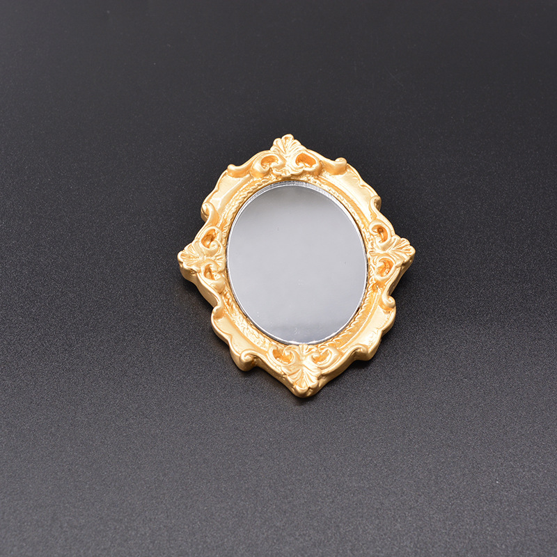 Vintage Carved Mirror Photo Frame Cold Wind Alloy Brooch display picture 4