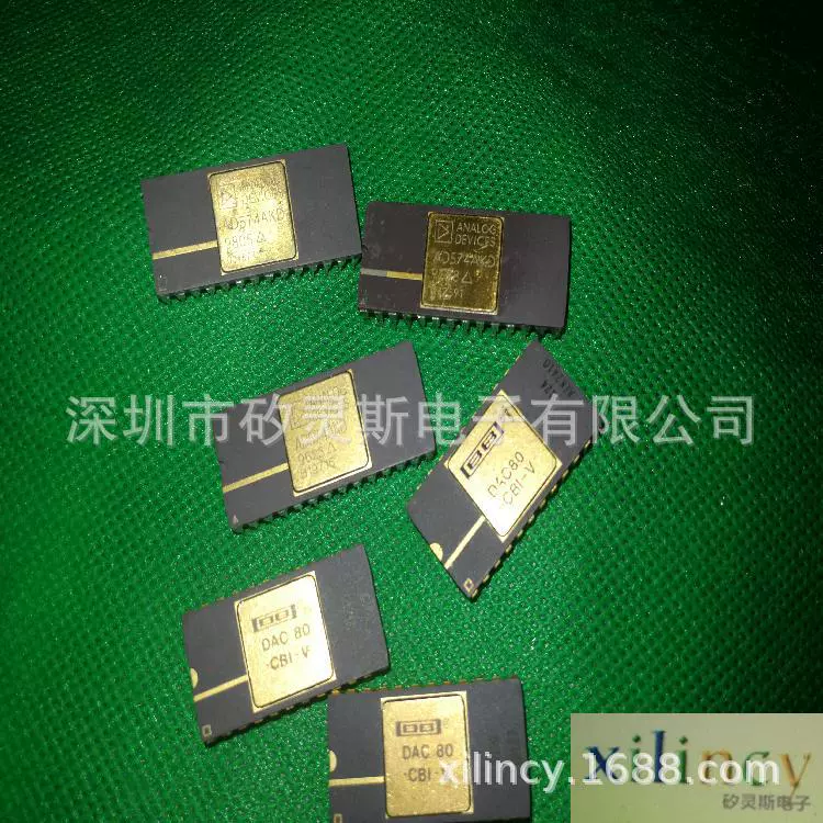 ЦАП AD7228ACQ с высоким быстродействием цифровой-аналоговый конвертер DAC 8BIT OCTAL с усилителем 24-CDIP
