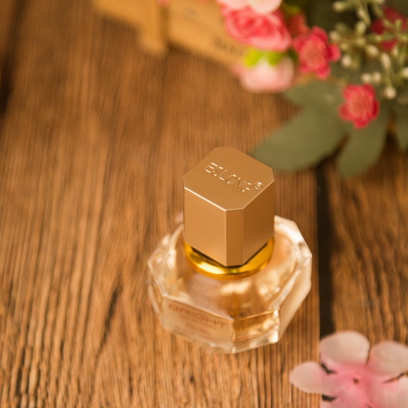 Estella brilliant eau de toilette donna fragranza persistente_voghion.com