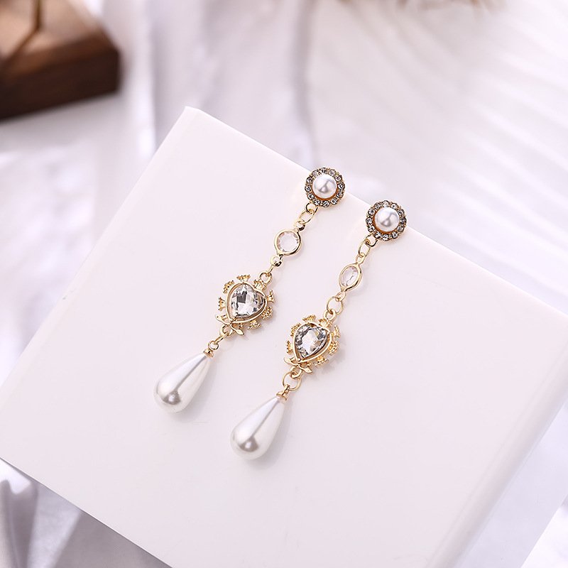 Earrings Image