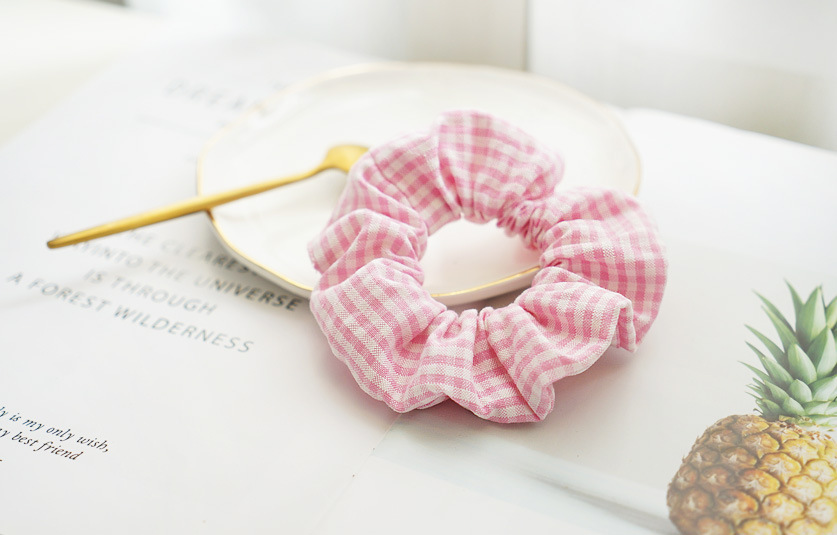 Korean Style Fresh Plaid Cotton Fabric Large Intestine Hair Ring Korean Style Macaron Simple Cute Small Plaid Large Intestine Ring display picture 11