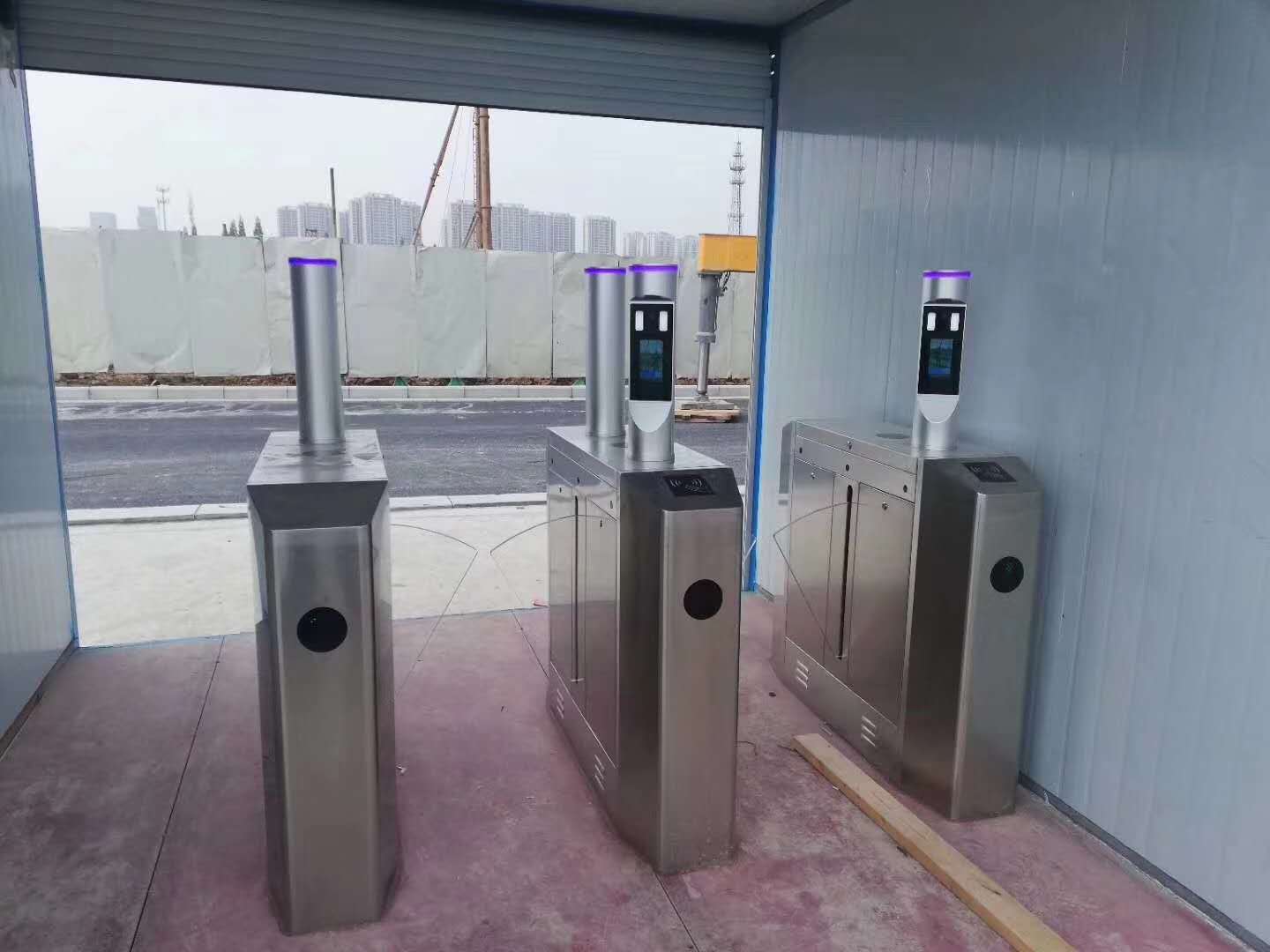 人脸识别一体机 人脸通道闸机 实名制进出管理对接住建部