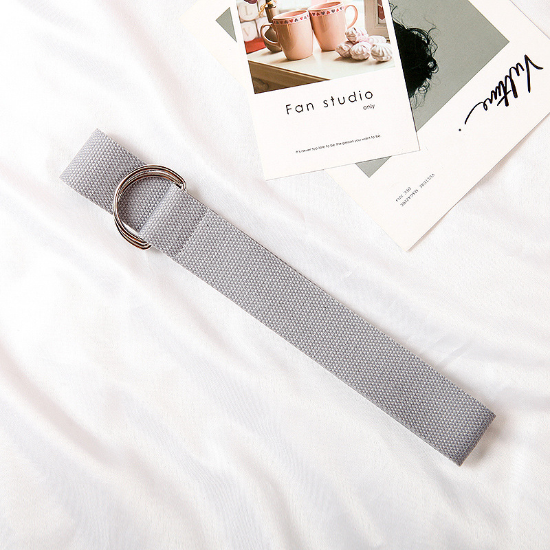 No -label buckle gray