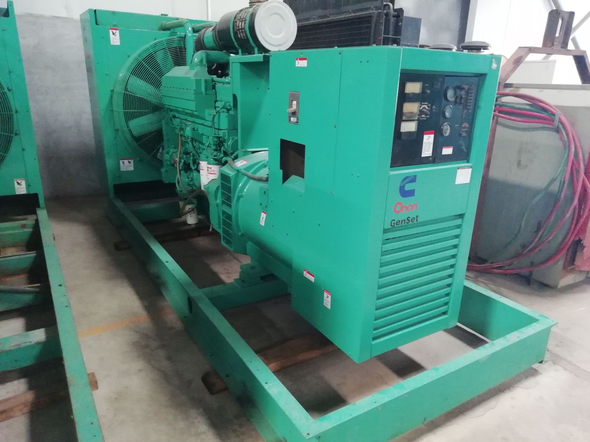 出售二手柴油发电机组 无修准新 美康450kw 9成新 k19-g4