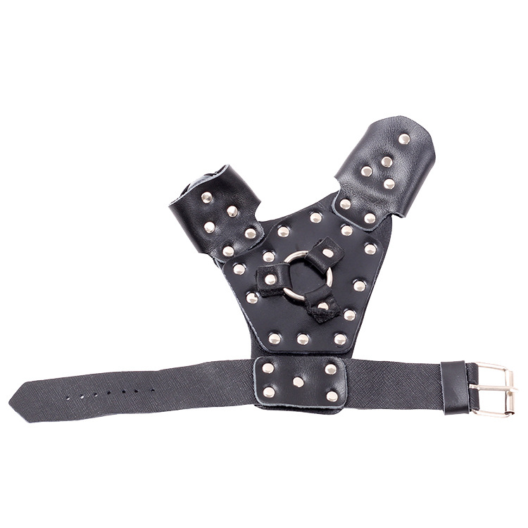 弹弓射鱼渔镖护手 弓箭射箭渔轮腕带护具 钢板防护手套 厂家直供