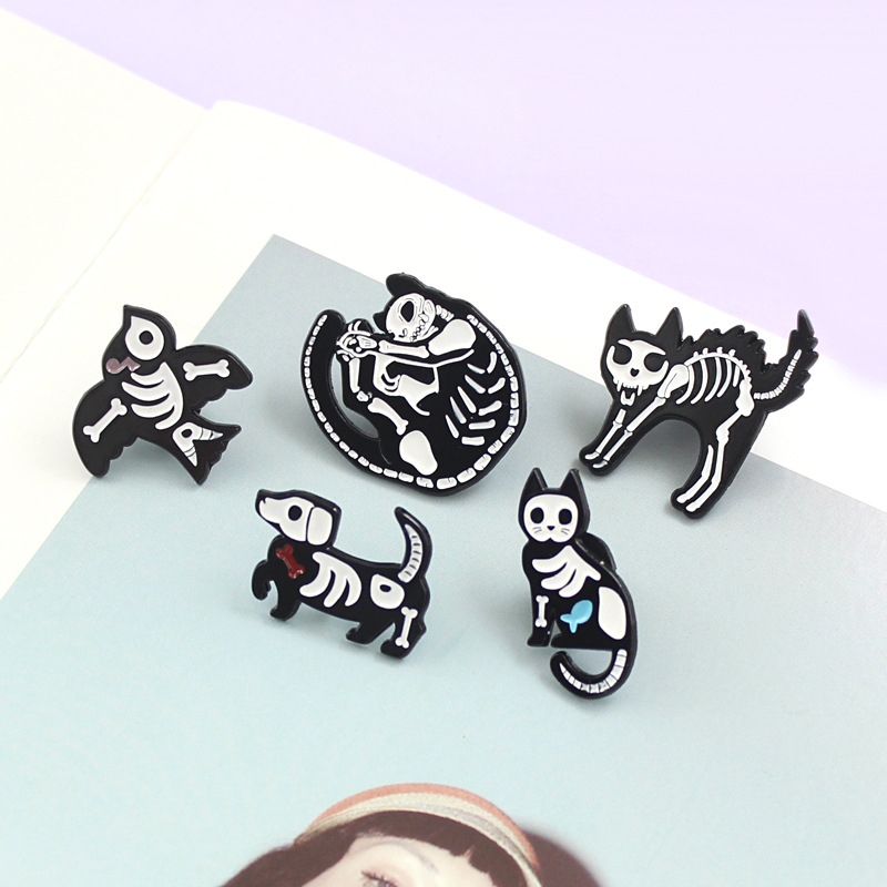 Animal Pattern Cartoon Style Pin Animal Alloy Enamel Unisex Brooches