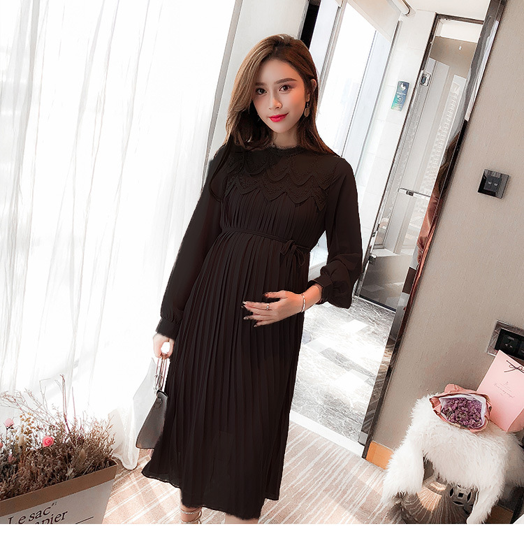 Maternity Dress Image 20