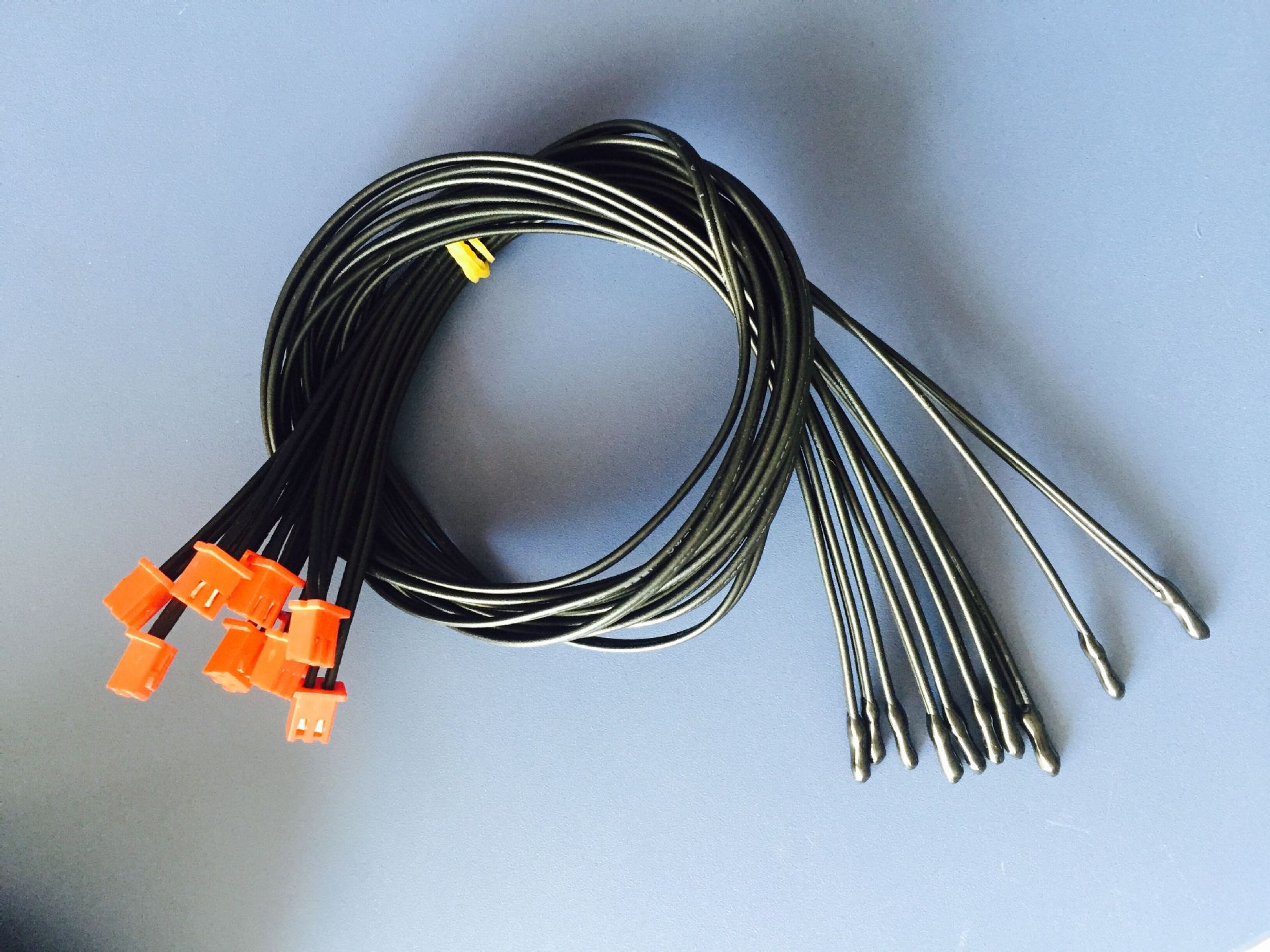 温度传感器电源供应器电源不断电系统(UPS)冷气机壁挂炉专用