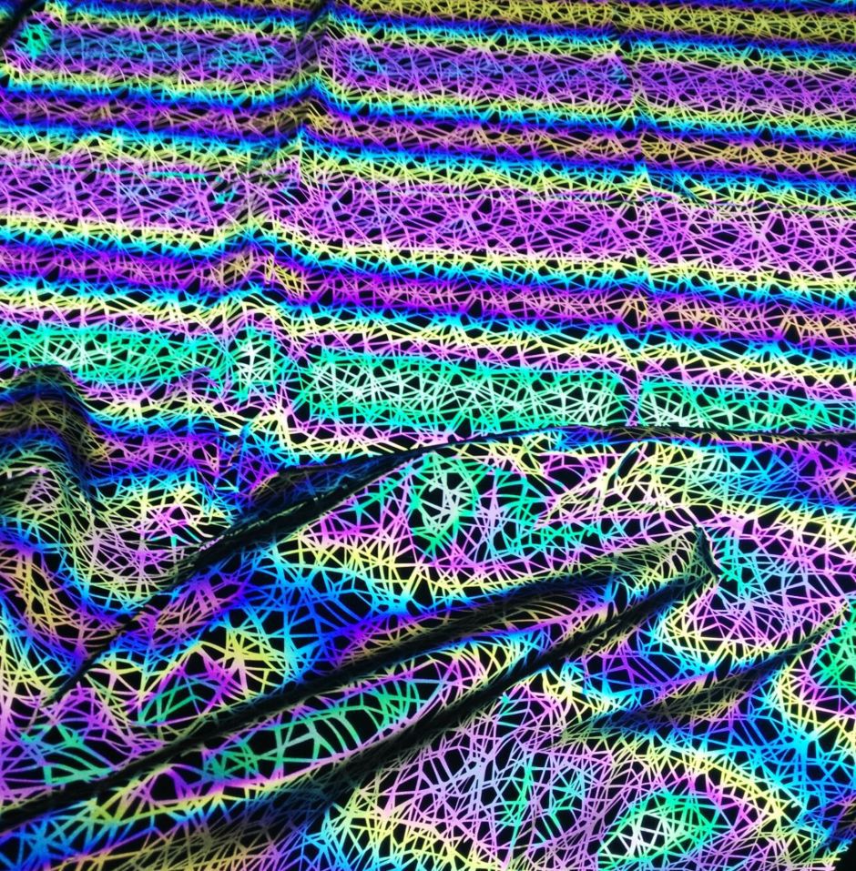 厂家直销彩色幻彩鸟巢纹印刷反光布可做银色超软高亮尼龙丝反光布