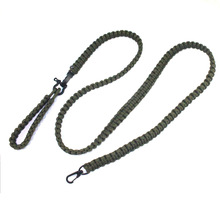 户外宠物用品牵引绳尼龙平结伞绳编织中犬狗绳狗链重力带
