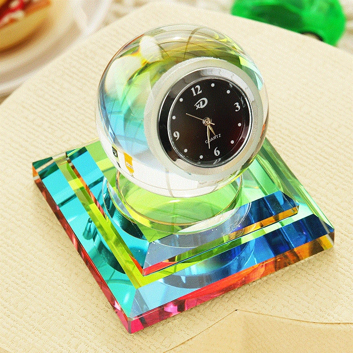 Хрустальные Автомобильные Духи Сиденье Автомобильные украшения Креативные автомобильные парфюмерные украшения Товары для интерьера автомобиля Светящиеся часы