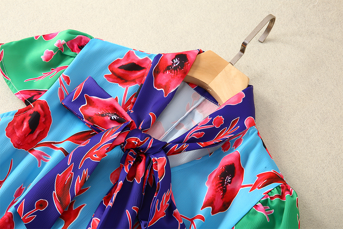 0329-05 超柔缎面印花连衣裙SMLXL码S码胸围82腰