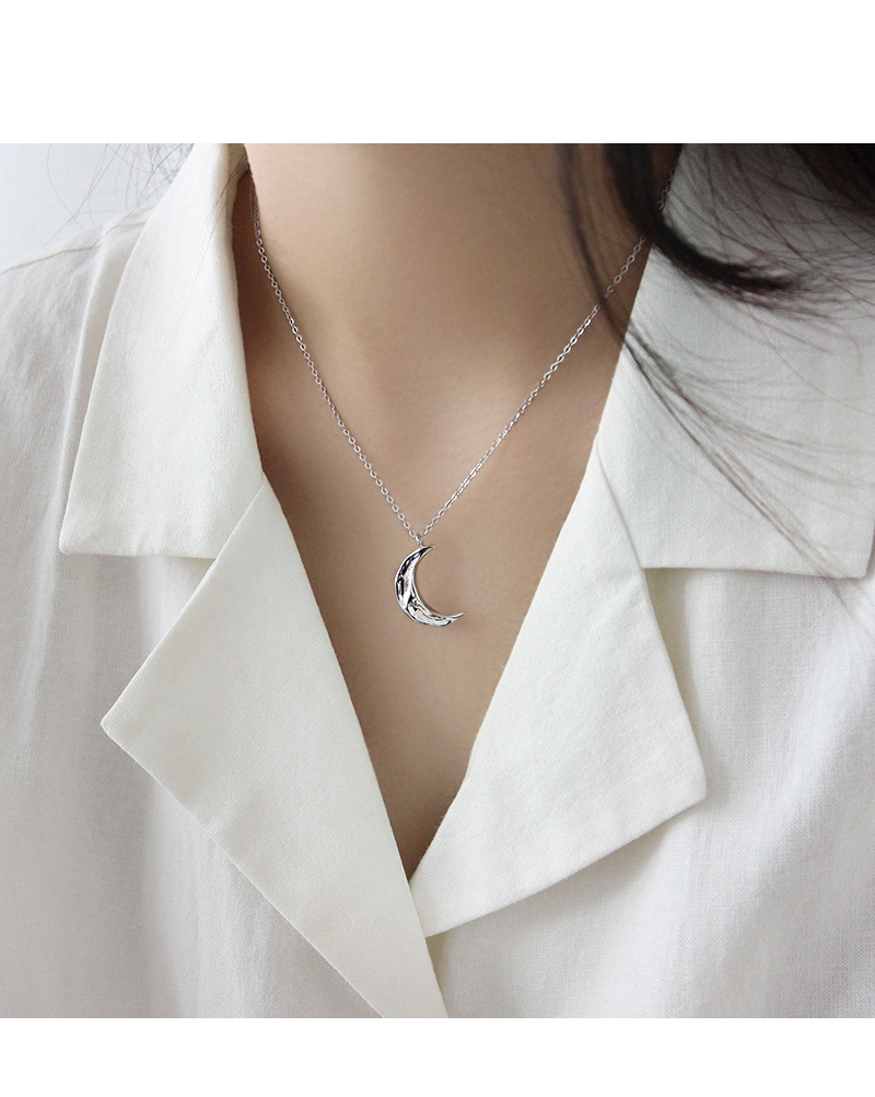 Women'S Gender Korean Irregular Concave Convex Surface Moon Silver Necklace
