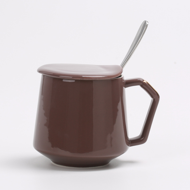 Taza de oro, taza de cerámica, taza de café, taza de agua, con tapa sin agujeros a prueba de polvo, cuchara, posavasos, LOGOTIPO tallado