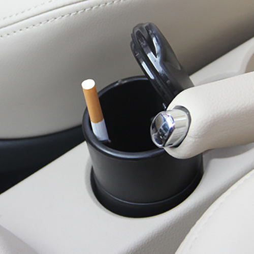 Car ashtray multifunctional personalized creative metal ashtray with light automatic smoking men's car supplies with cover