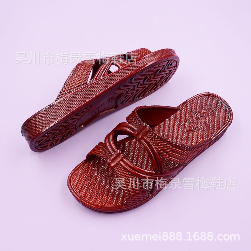 Wuchuan Summer Soft Sole Slippers Middle-aged and Elderly Women's Home Shoes Stall Shoes for Sale