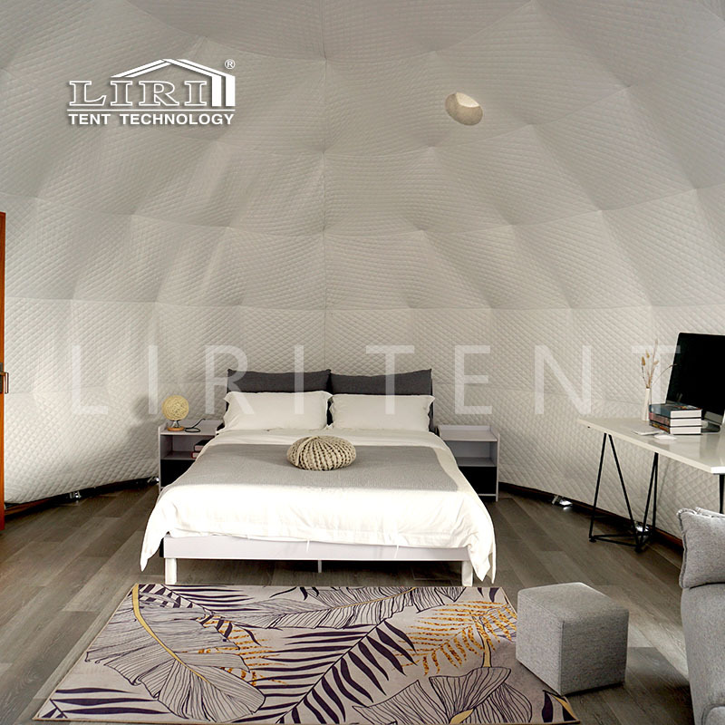 ���������ǿվƵ����� ��ɫҰ����������Ӫ�� ��ɫ¶Ӫס������