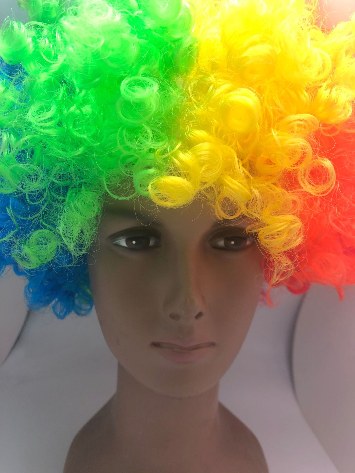 Navidad Halloween Adultos Niños Fans Perucas de color Fiesta Show Showroom Prendas de baile Perucas de payaso